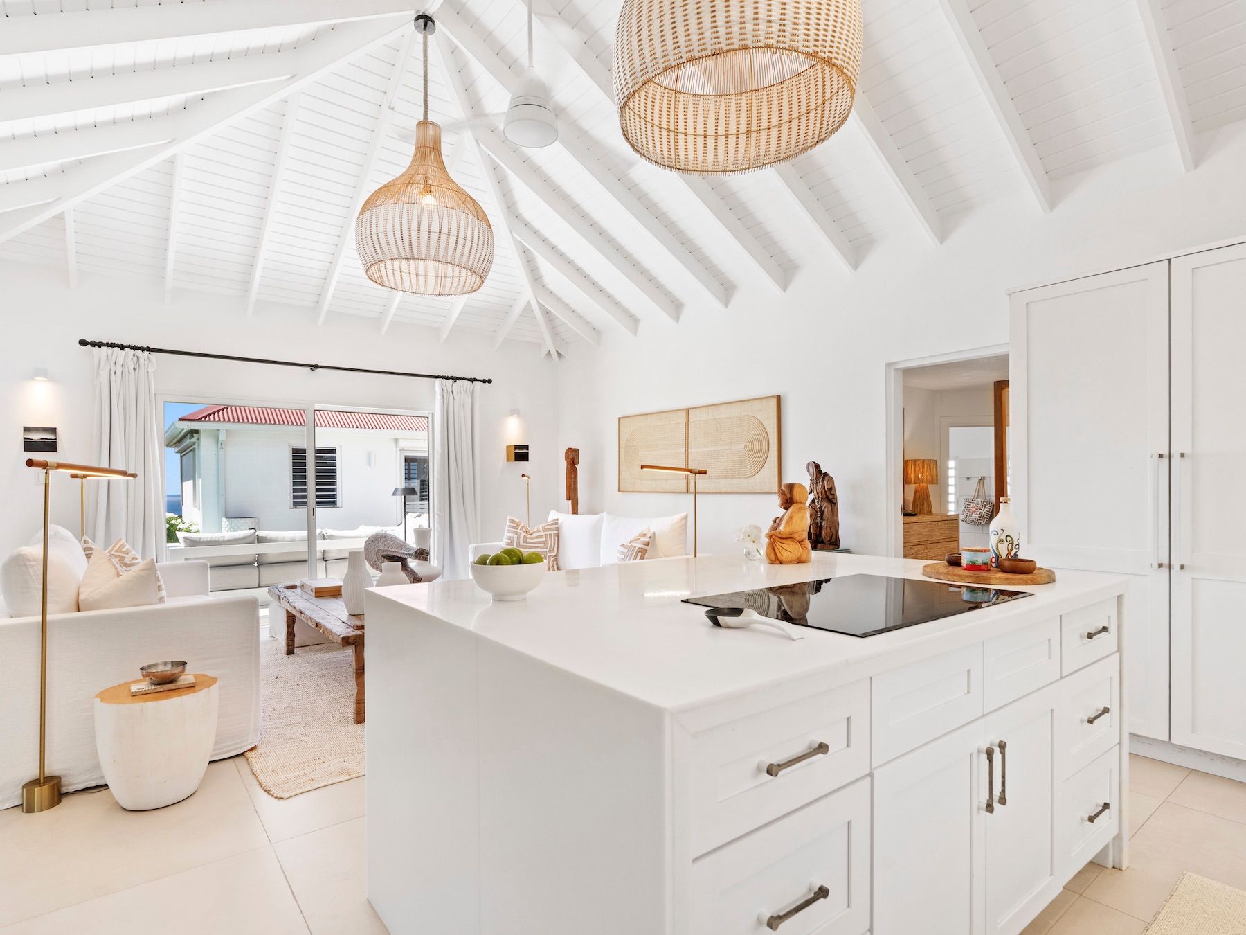 Bright Waters villa photo.